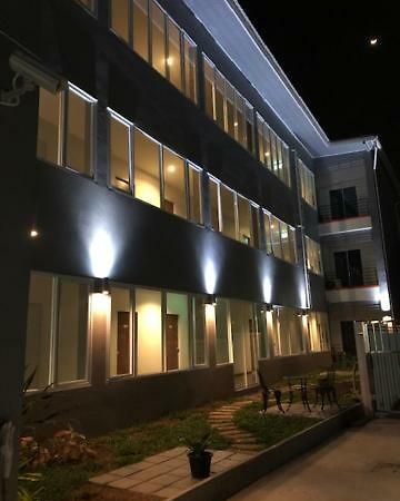 The Like Hotel Udon Thani Extérieur photo