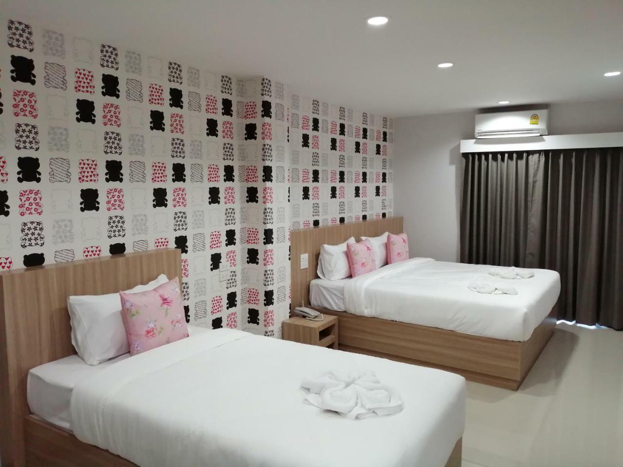 The Like Hotel Udon Thani Extérieur photo